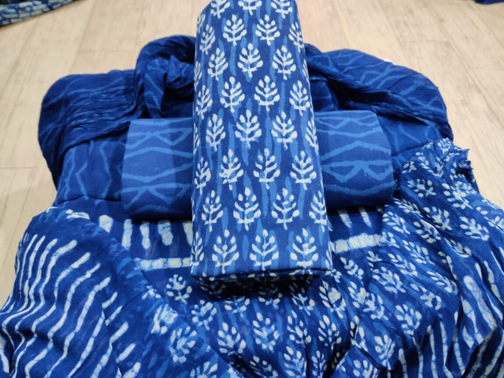 Blue Leaf Print Cotton Suit Set with Chiffon Dupatta