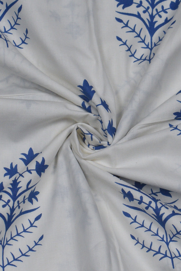 (Cut Piece 0.50 Mtr) White Leaf Print Cotton Fabric