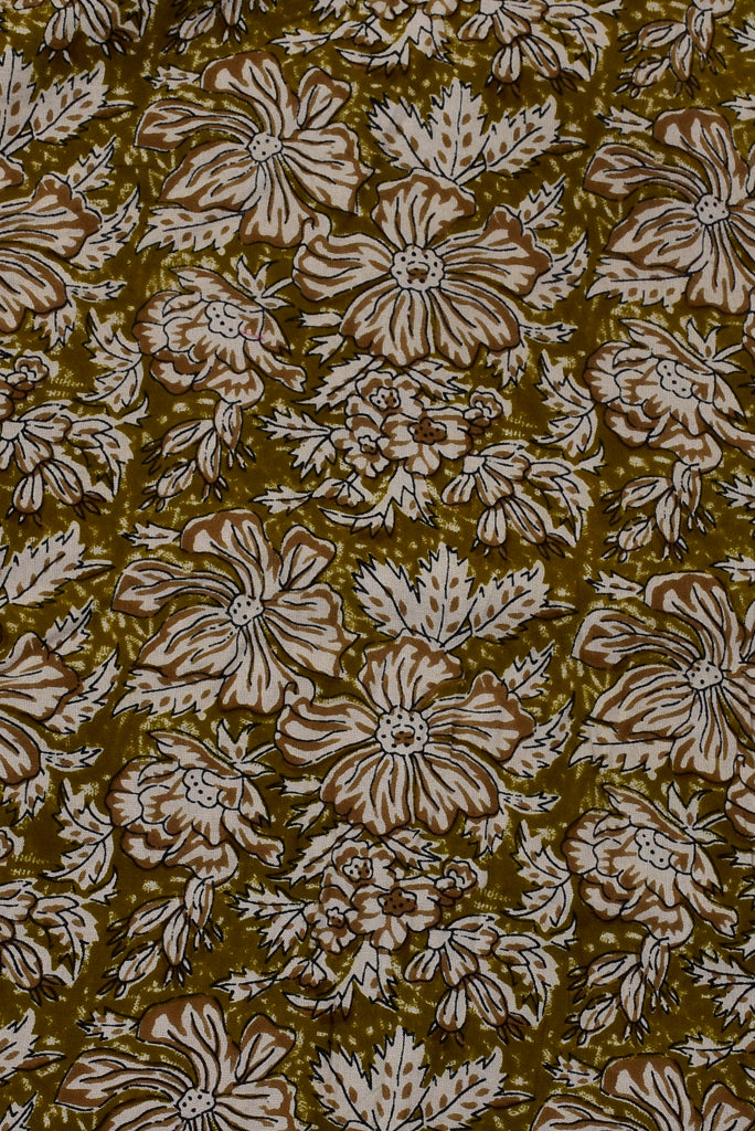 (Cut Piece 0.70 Mtr)Brown Flower Print Rayon Fabric