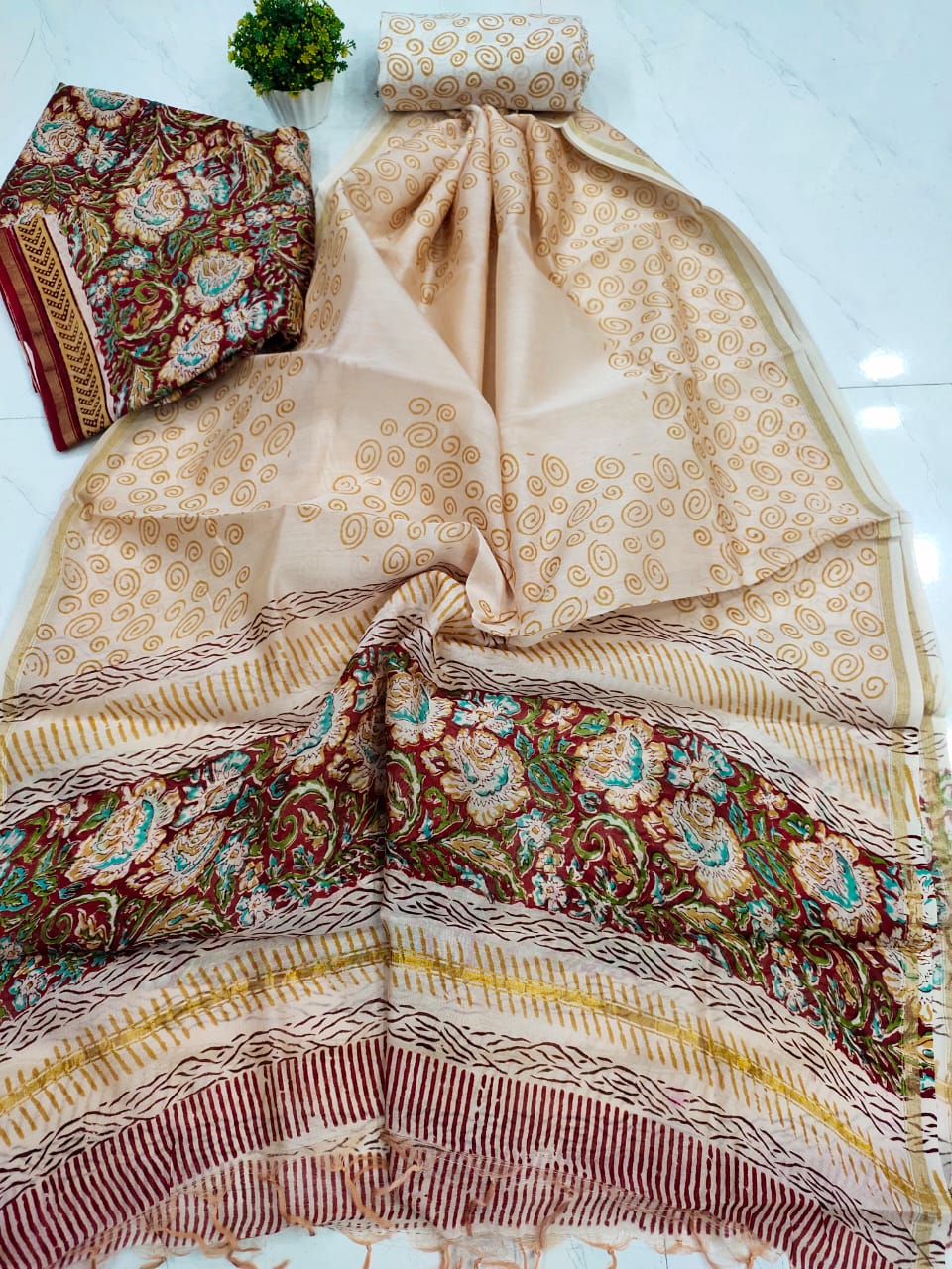 Peach Flower Print Chanderi Silk Unstitched Suit Set with Chanderi Silk Dupatta