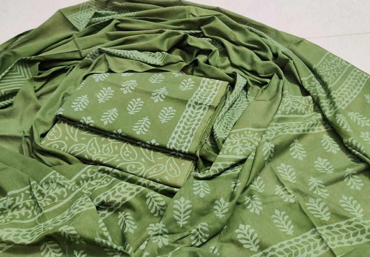 Green Leaf Print Cotton Suit Set with Cotton Duppatta