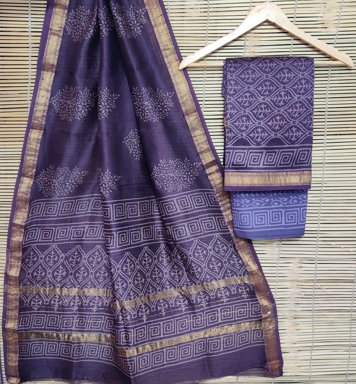 Blue Leaf Print Maheshwari Silk  Suit Unstitched with Silk Dupatta
