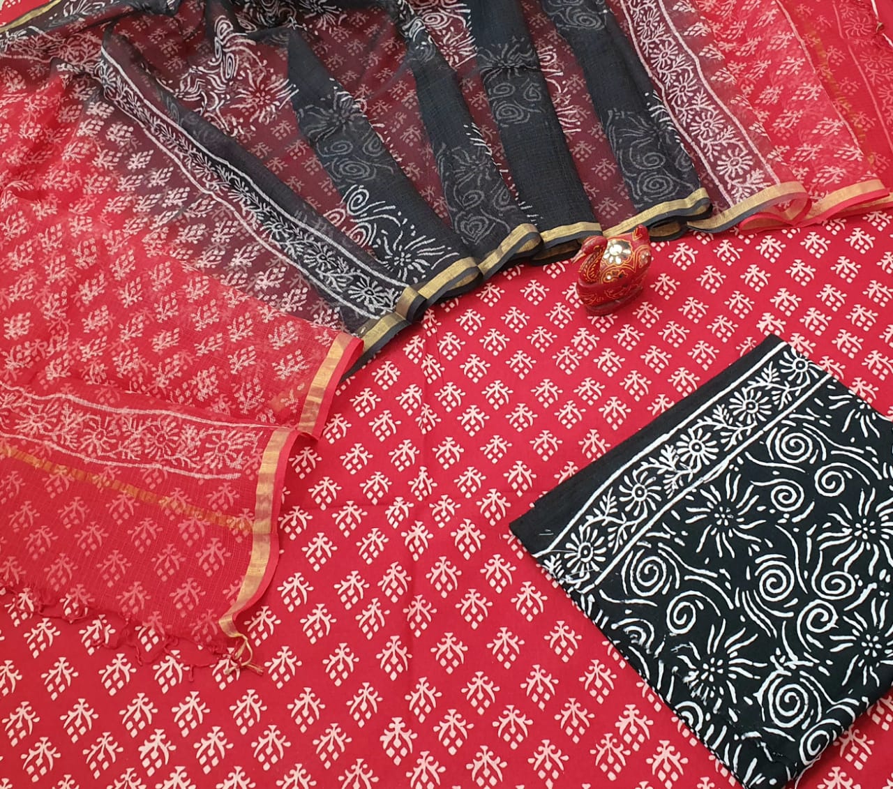 Pink Leaf Print Cotton Suit Set with Kota Doria Duppatta