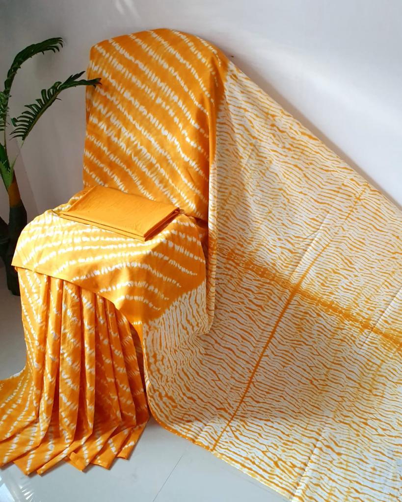 Yellow Stripes Print Cotton Mul Mul Saree with Blouse