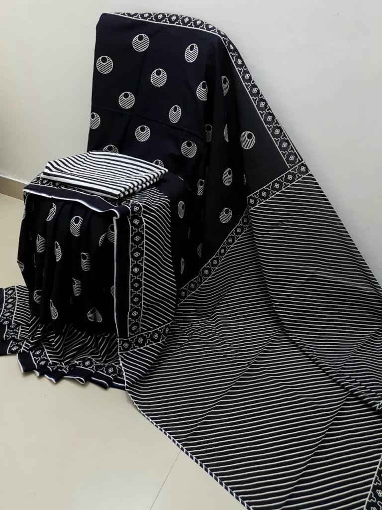 Black Stripes Print Cotton Mul Mul Saree with Blouse