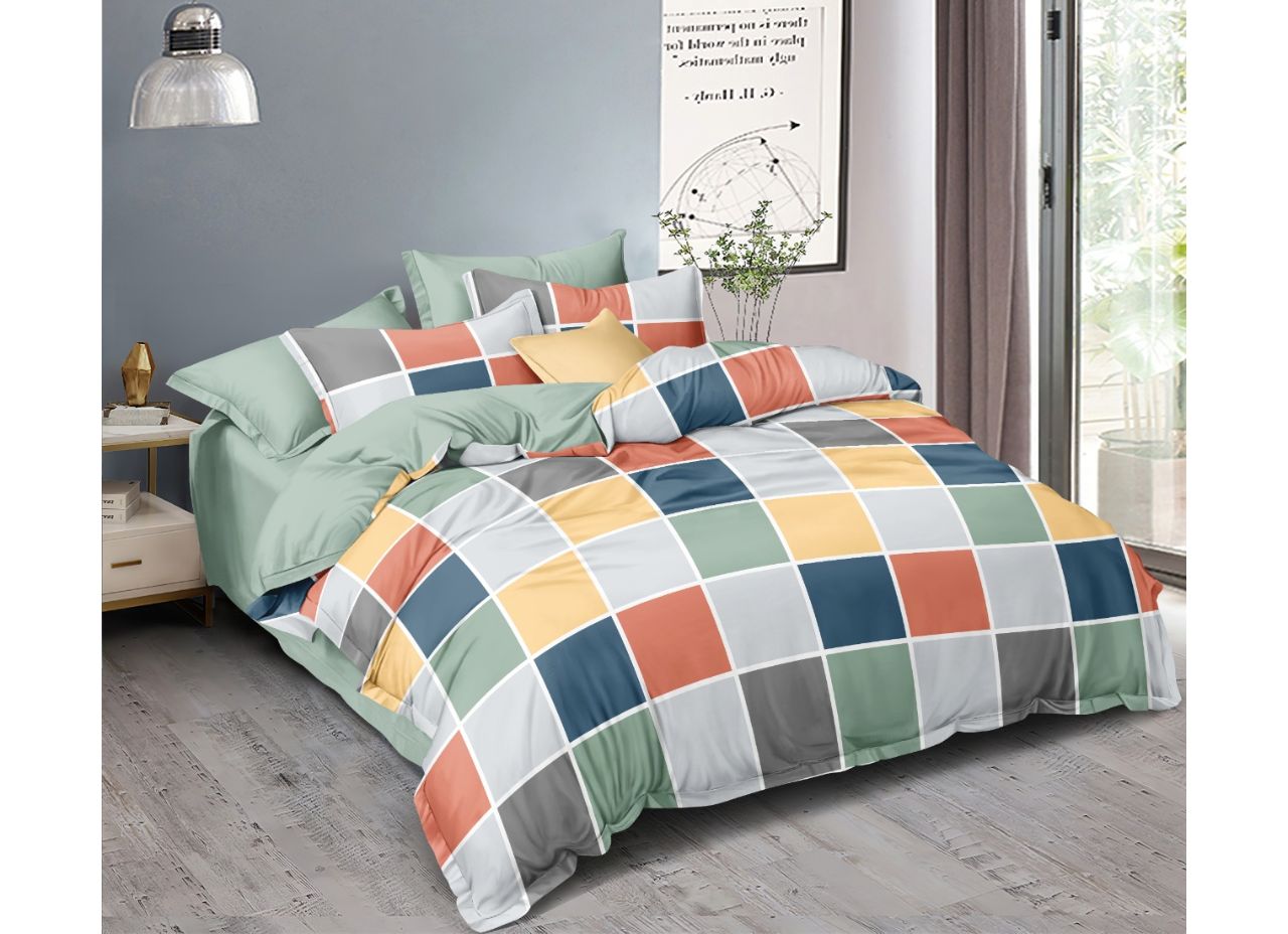 Beautiful Checks Print  Bed sheet with comfertor Combo Set