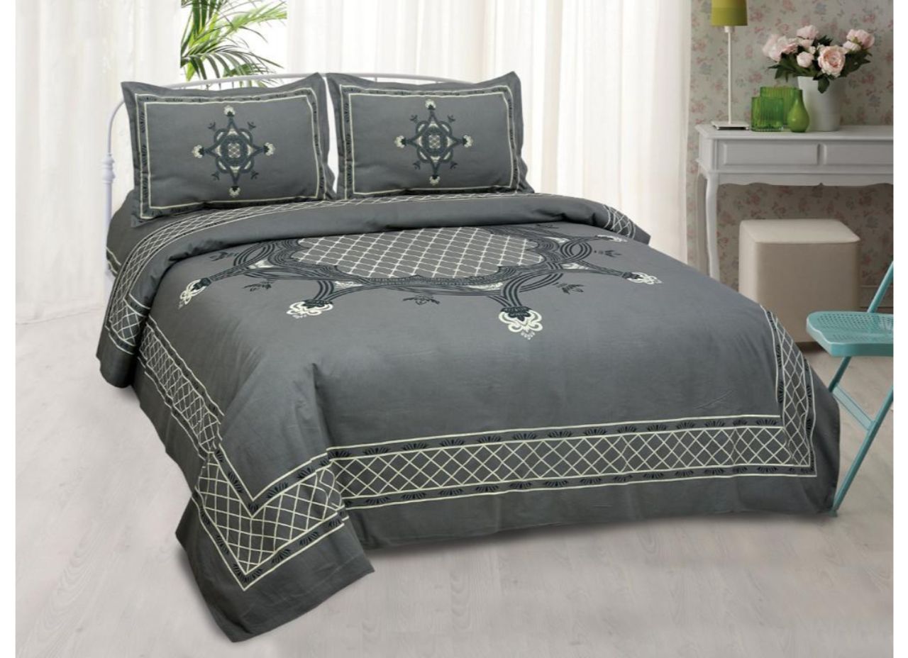 Very Beautiful & Designer Grey Base Geometric Print  XL king Size Pure Cotton Bed Sheet
