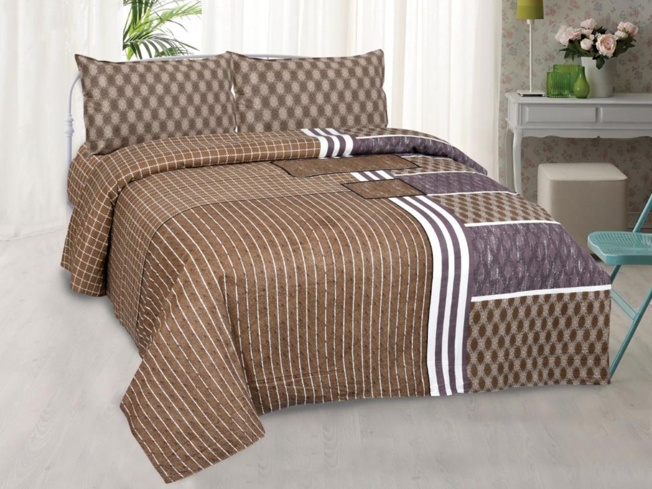 Trendy Stripes & Diamond Print Beautiful Choco Brown Geometric Pattern XL 100*108  King Size Pure Cotton Bed Sheet