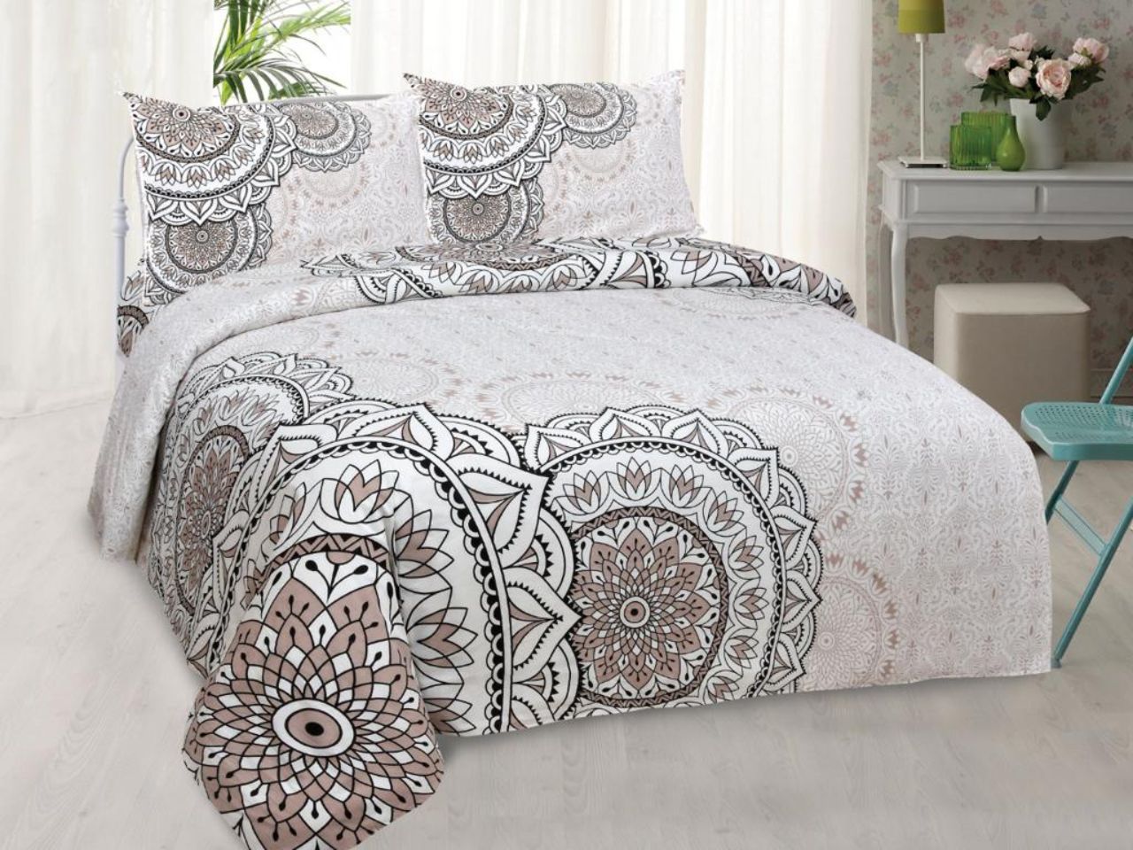 Very Beautiful & Designer Cream Base Traditional Mandana Print Floral Pattern XL 100*108 king Size Pure Cotton Bed Sheet