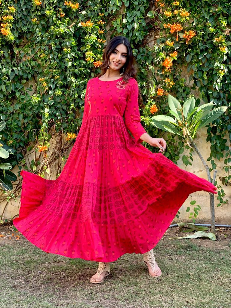 Red Flower Print Cotton Gown