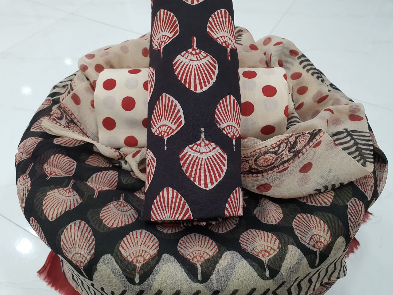 Cream Red Polka Dot Print Cotton Suit Set with Chiffon Dupatta